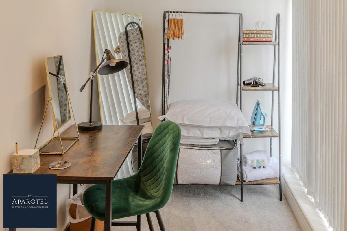 Apartment Aparotel Serviced - Stonehenge, Town Centre *