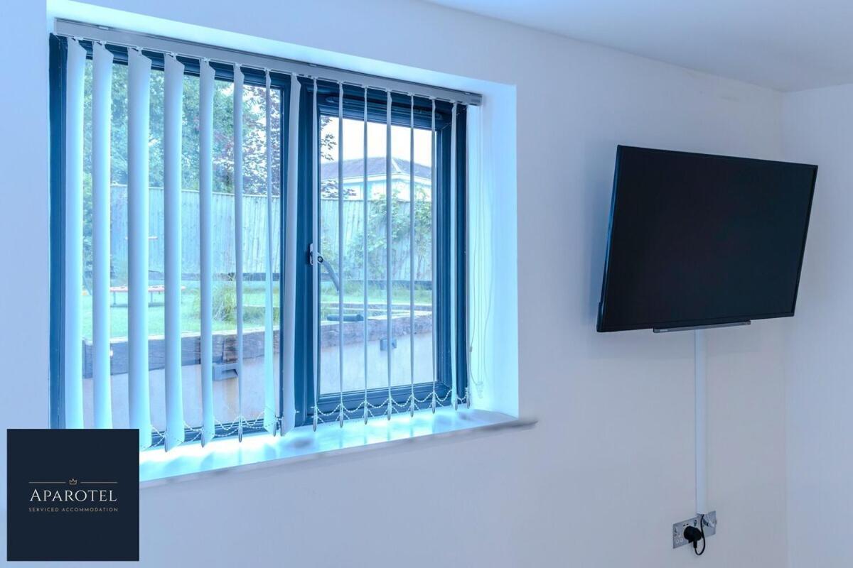 Apartment Aparotel Serviced - Stonehenge, Town Centre *