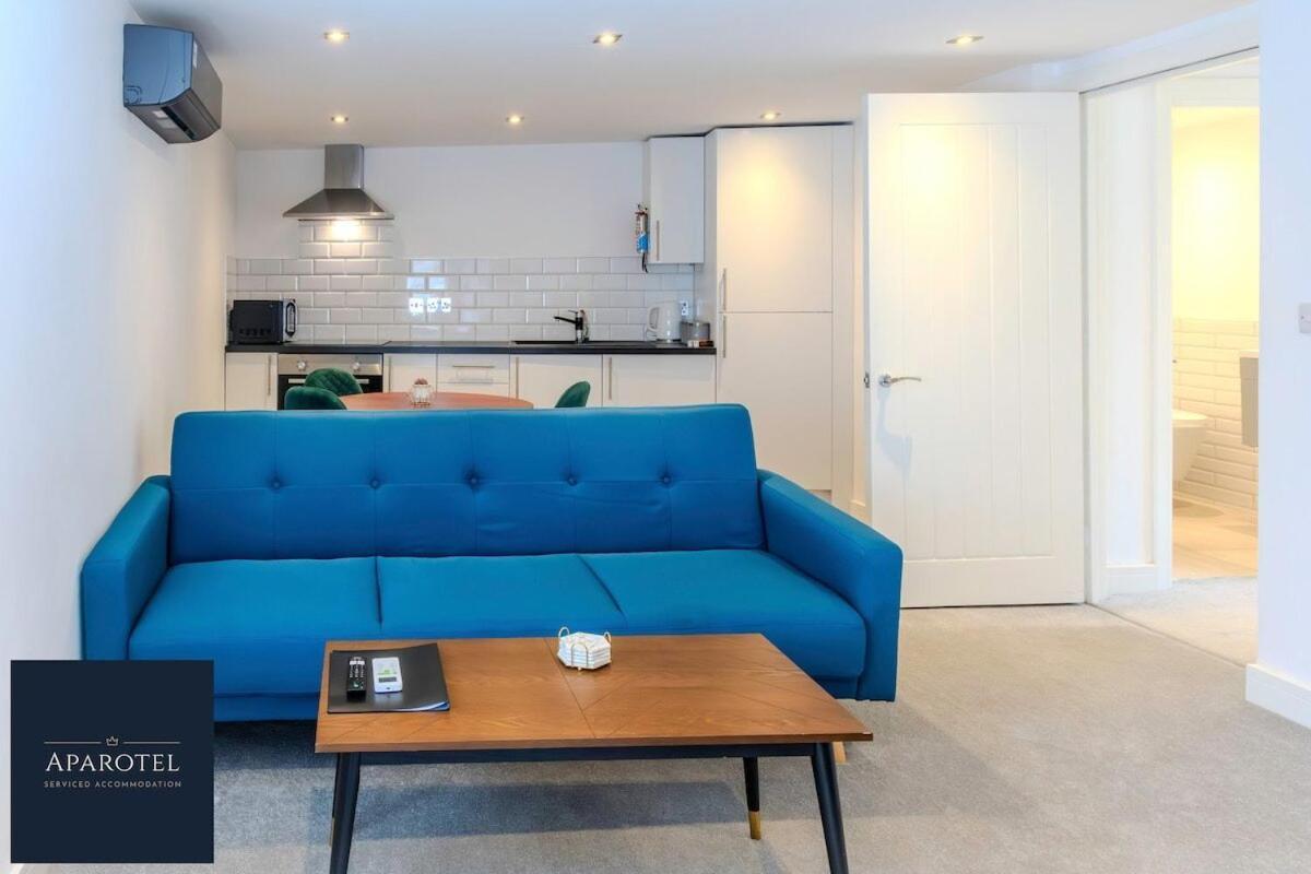 Aparotel Serviced - Stonehenge, Town Centre * Amesbury