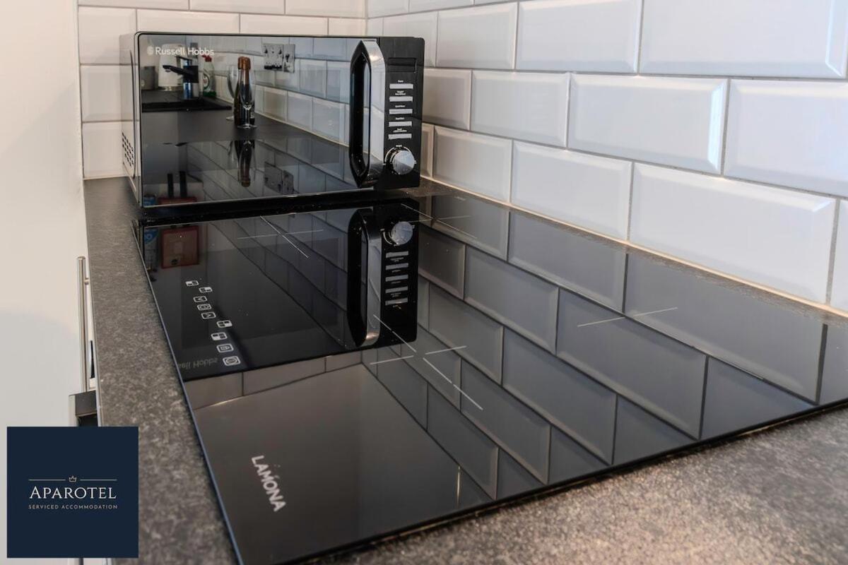 Aparotel Serviced - Stonehenge, Town Centre